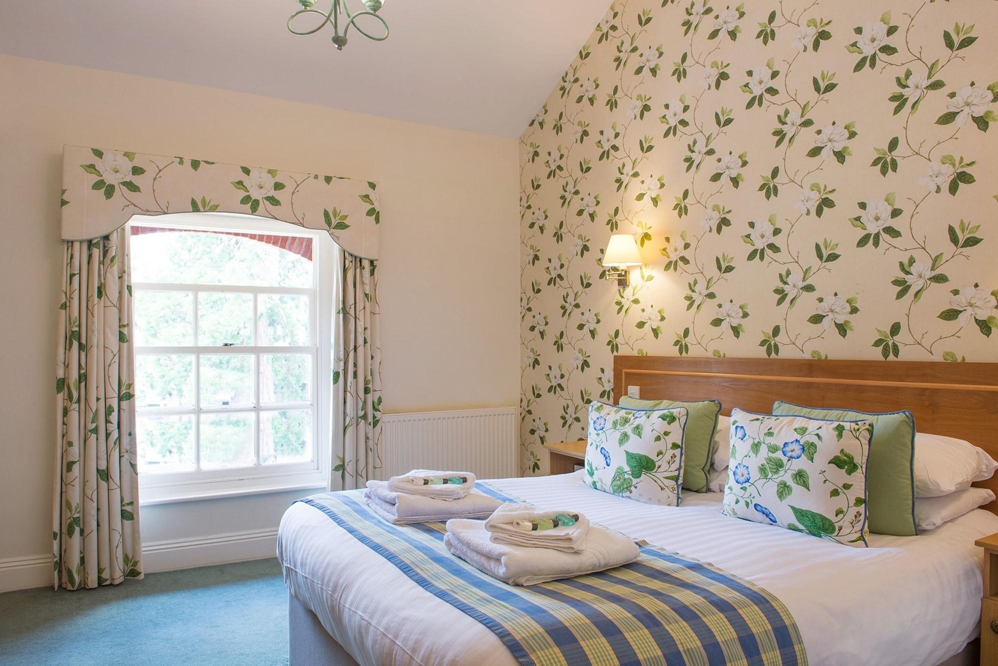 Bartley Lodge Hotel Линдхорст Экстерьер фото