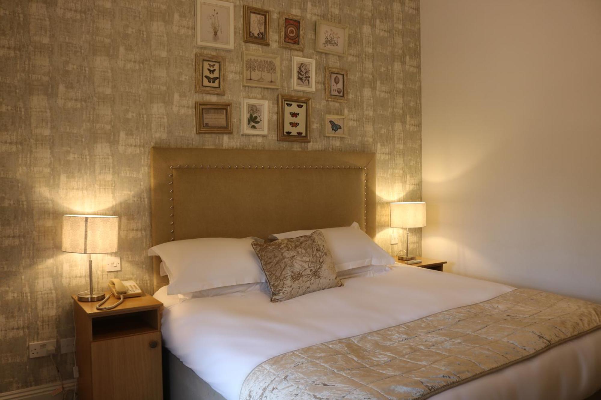 Bartley Lodge Hotel Линдхорст Экстерьер фото