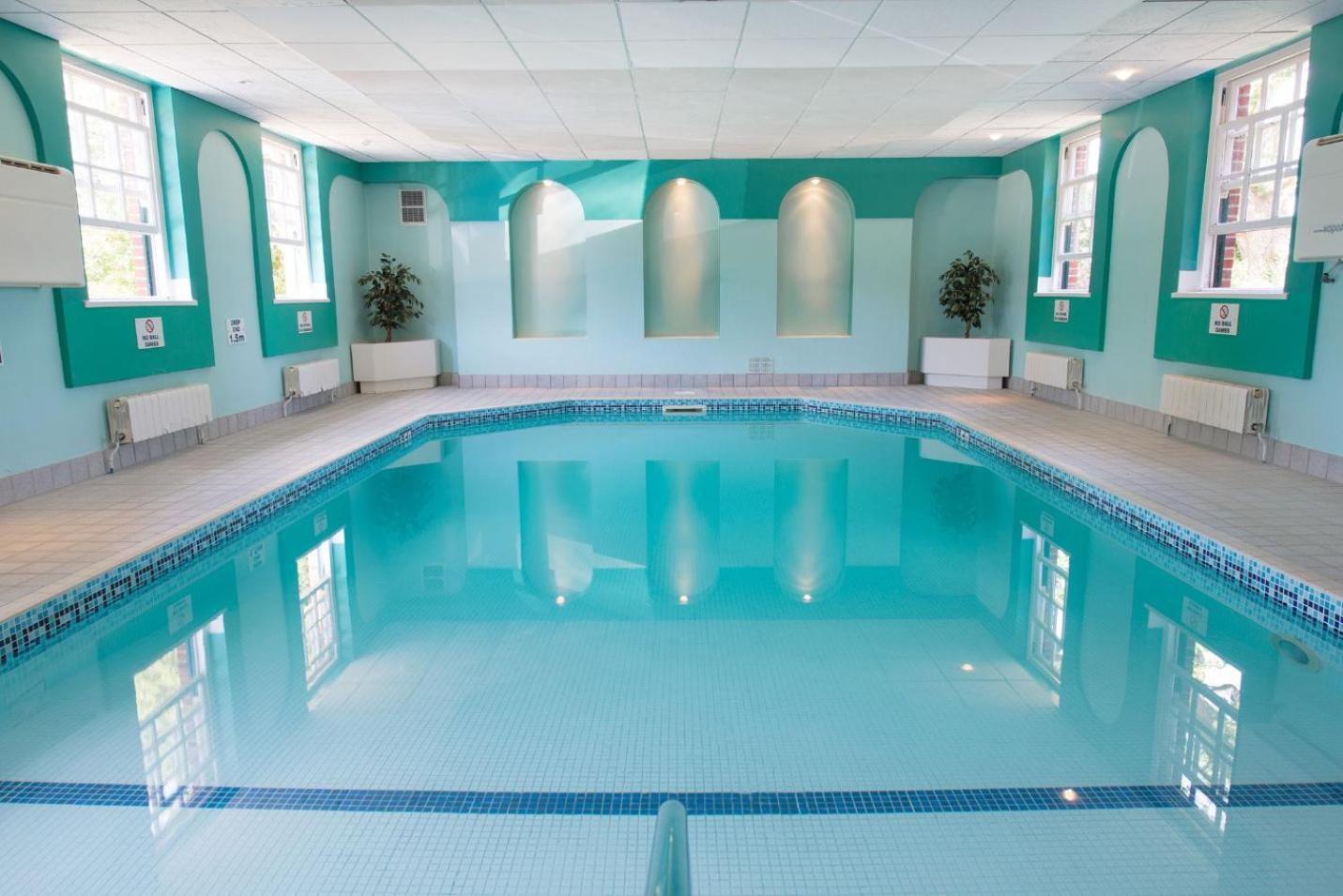 Bartley Lodge Hotel Линдхорст Экстерьер фото